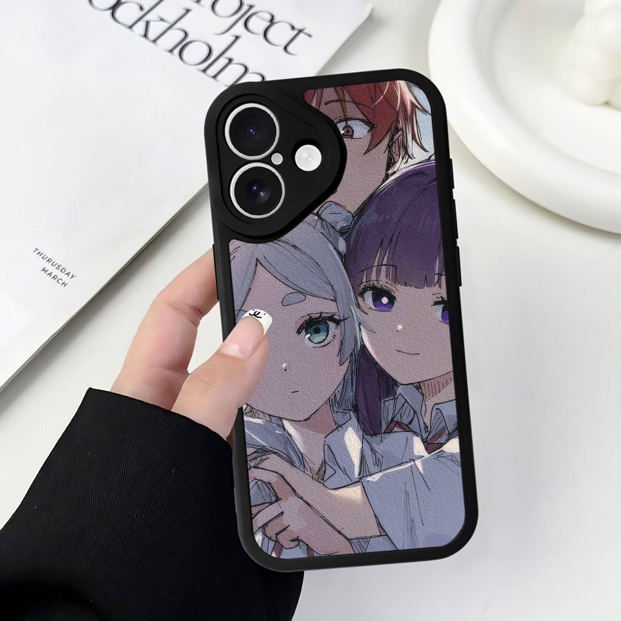 （画像用） 葬送のフリーレン Frieren 【iPhone 16シリーズ対応】シリコンスマホケース（レザー調） 材質：シリコン